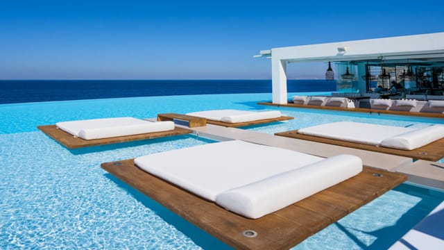 Cavo Tagoo, photo 2