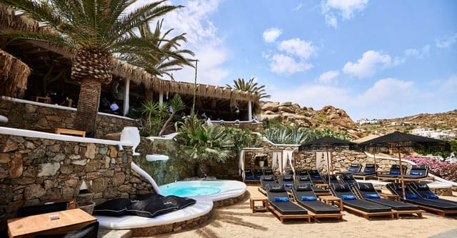 Jackie O' Beach Club, photo 1