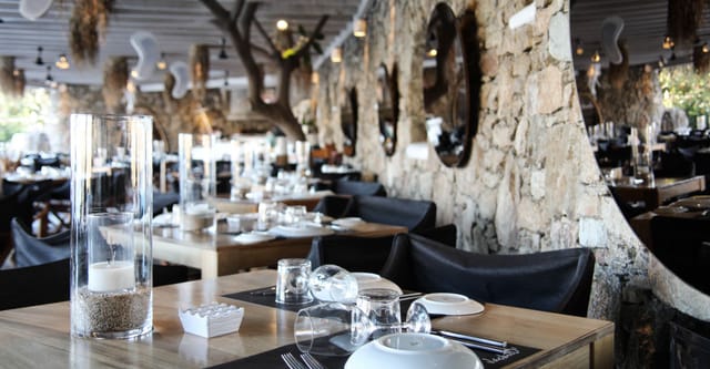 Jackie O' Beach Club, photo 6