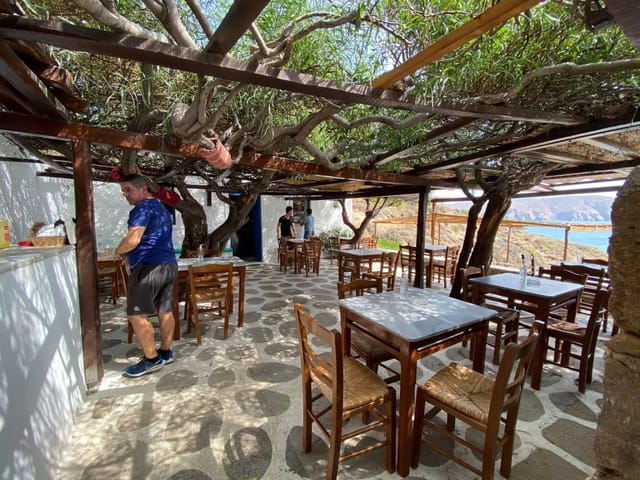 Kiki's Tavern, foto 2