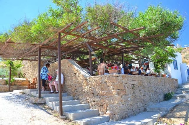 Kiki's Tavern, foto 3
