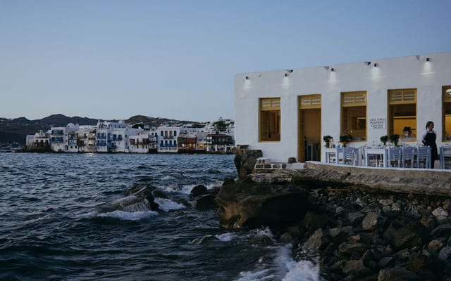 Sea Satin Market by Caprice, foto 3