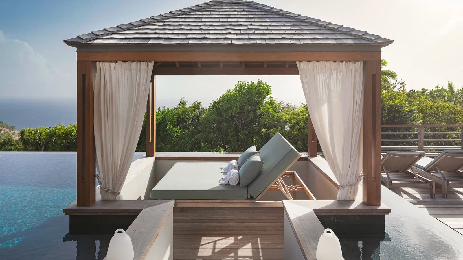 Roca Villa 13
