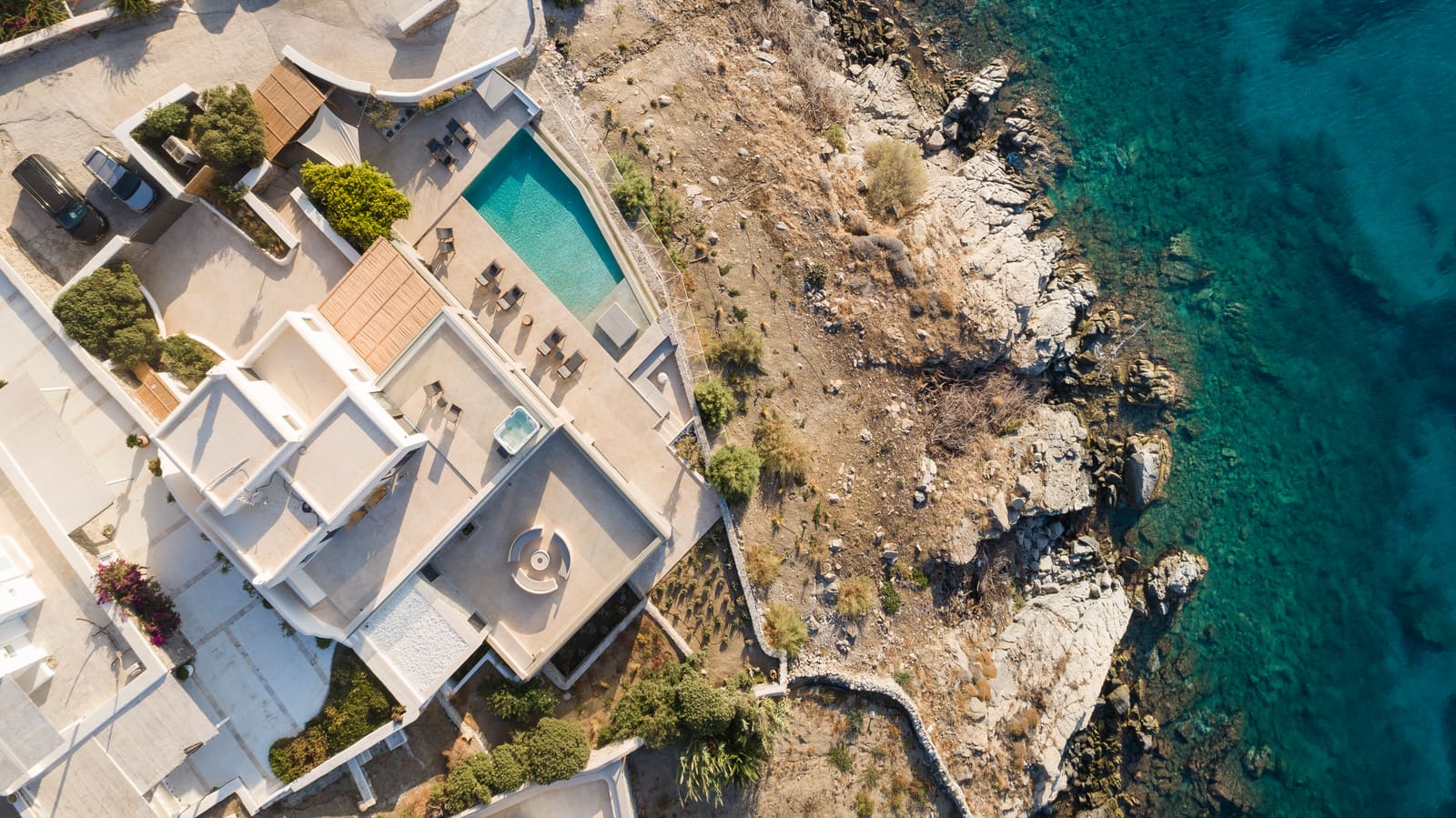 Waterfall Villa, photo 2