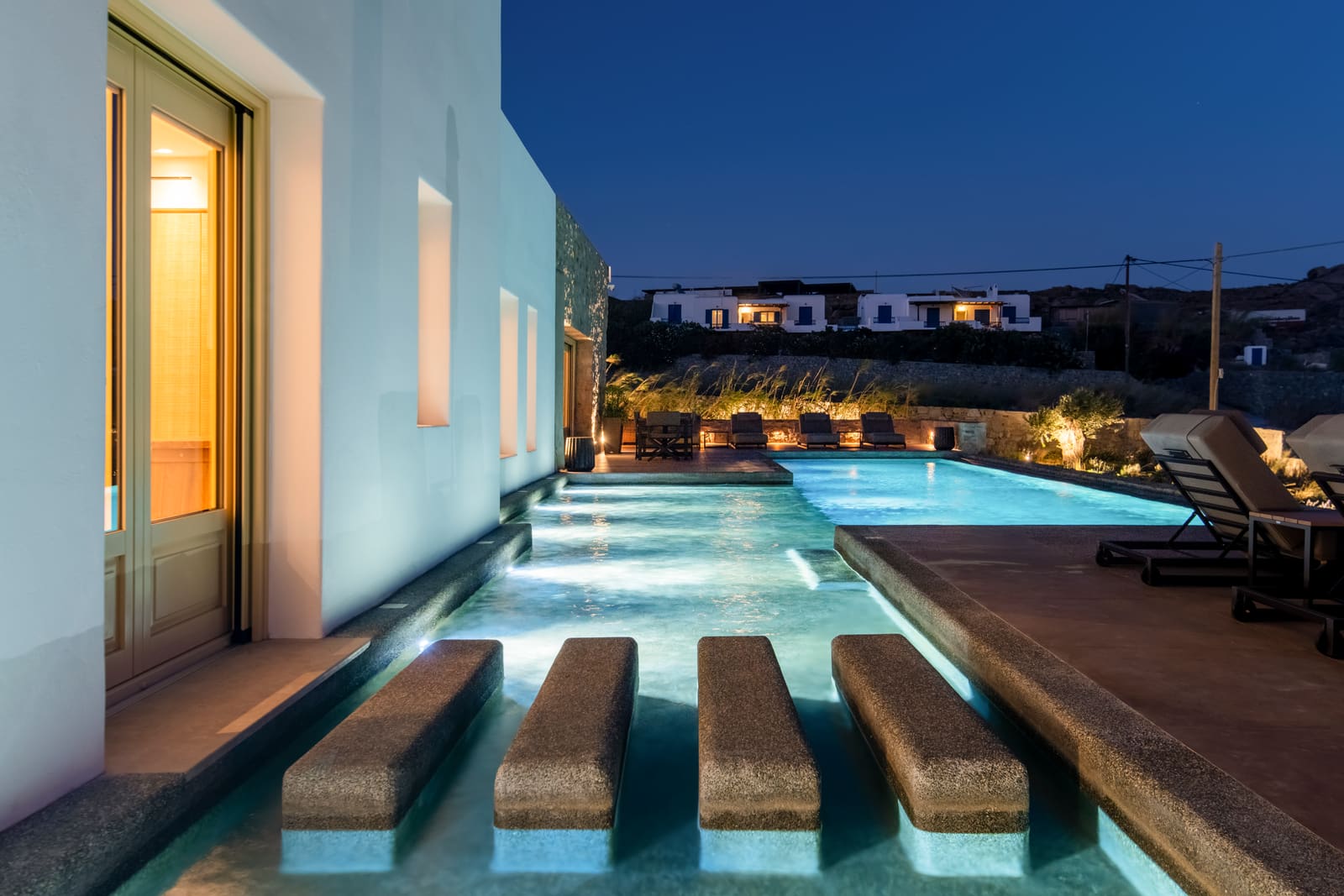 Wolf Villa, photo 9
