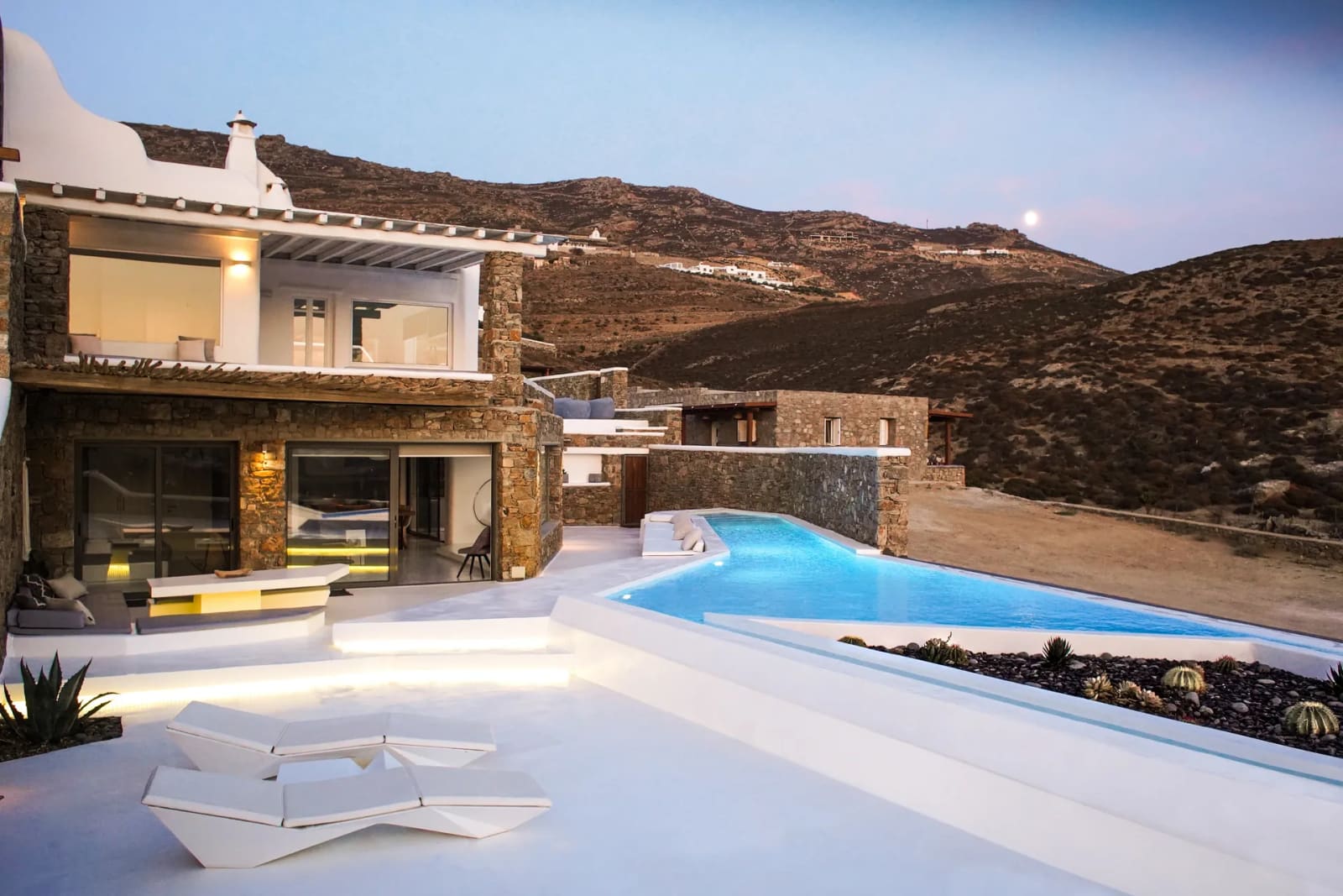Zed Villa, foto 1
