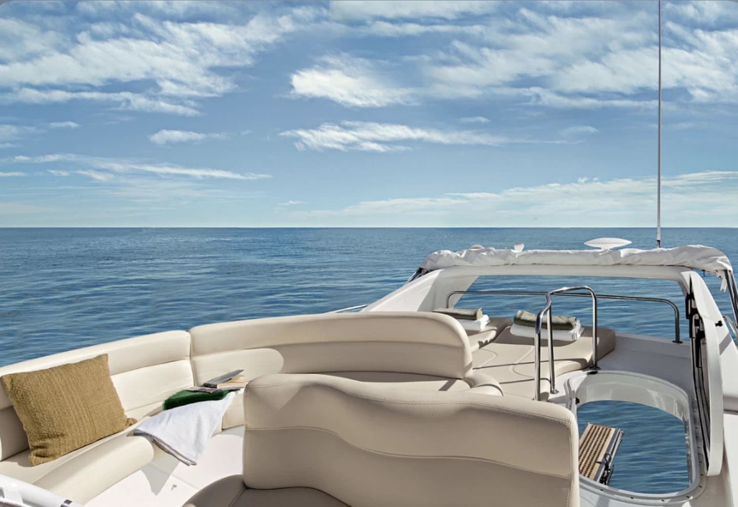 Azimut 43, foto 3