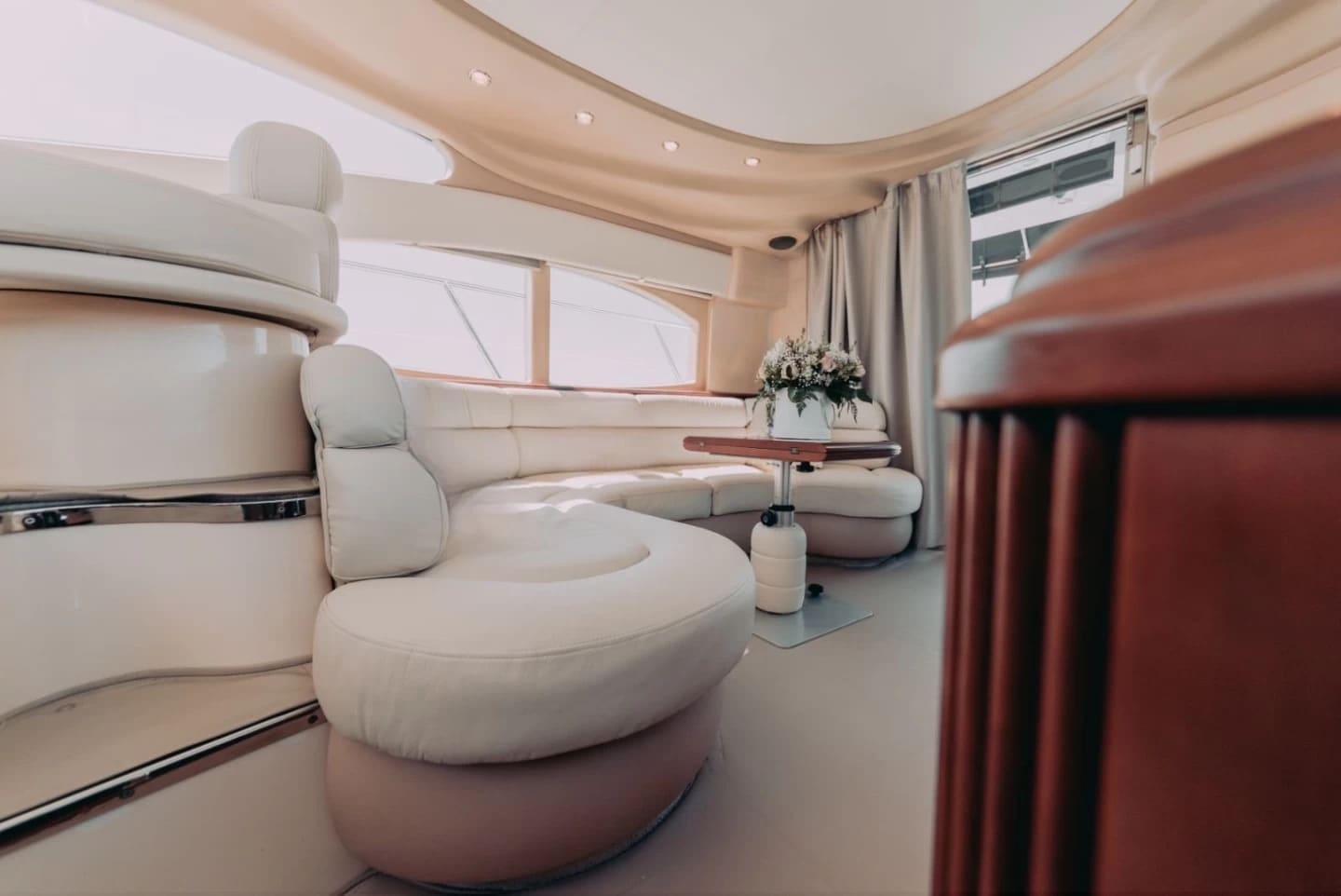 Azimut 43, foto 11