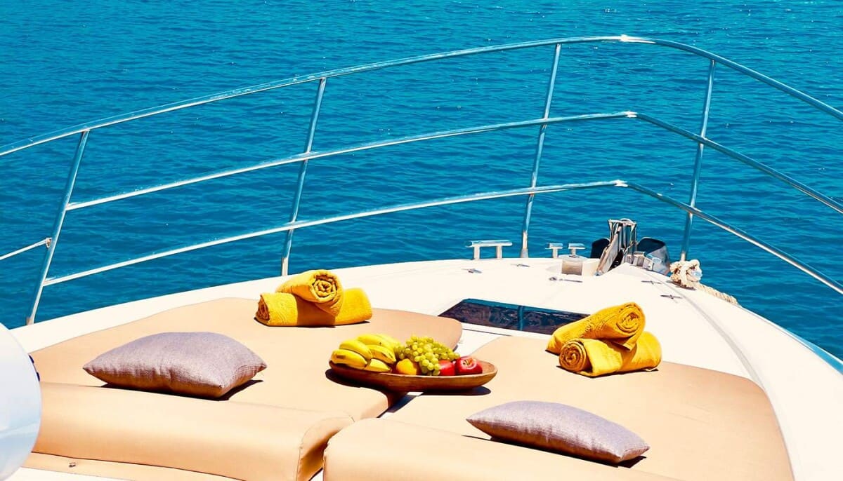 Azimut 58, foto 11