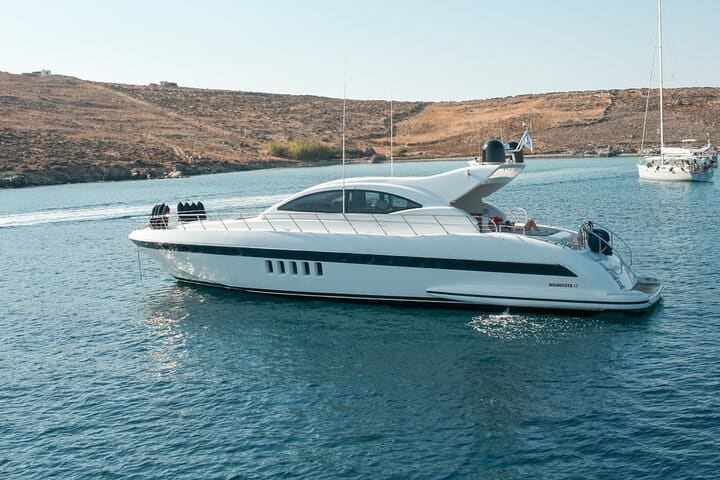Mangusta 72, foto 2