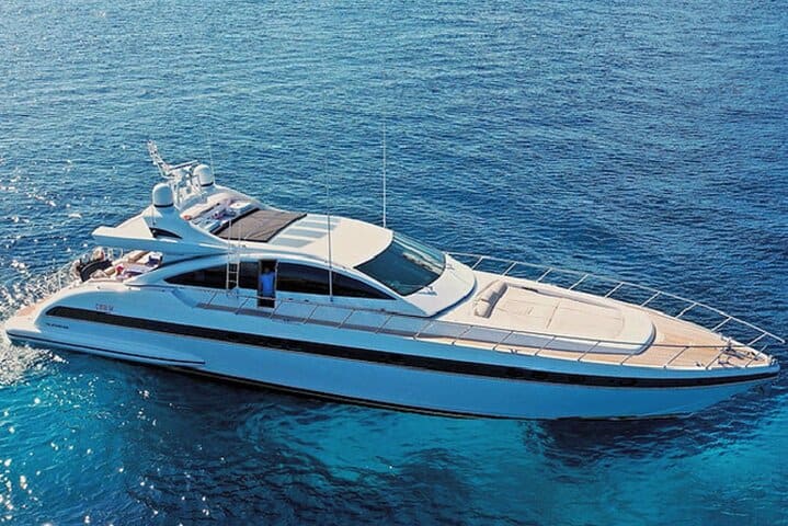 Mangusta 72, foto 1