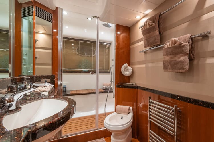 Princess 72, photo 14